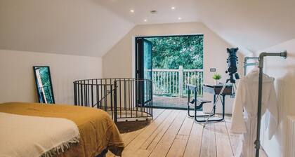 Rustic-Chic Barn with Private Hot Tub & Valley Views