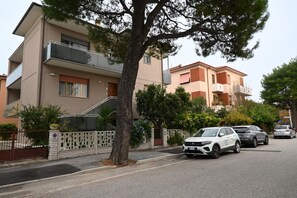 Exterior - SE201 - Senigallia, spacious three-room apartment with air conditioning and Wi-Fi (Senigallia)