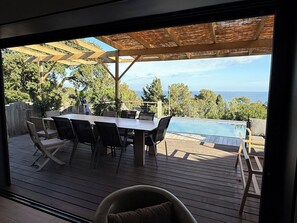 Dining - Renovated villa with pool, sea view and 24m2 self-contained studio (Roquebrune-sur-Argens)