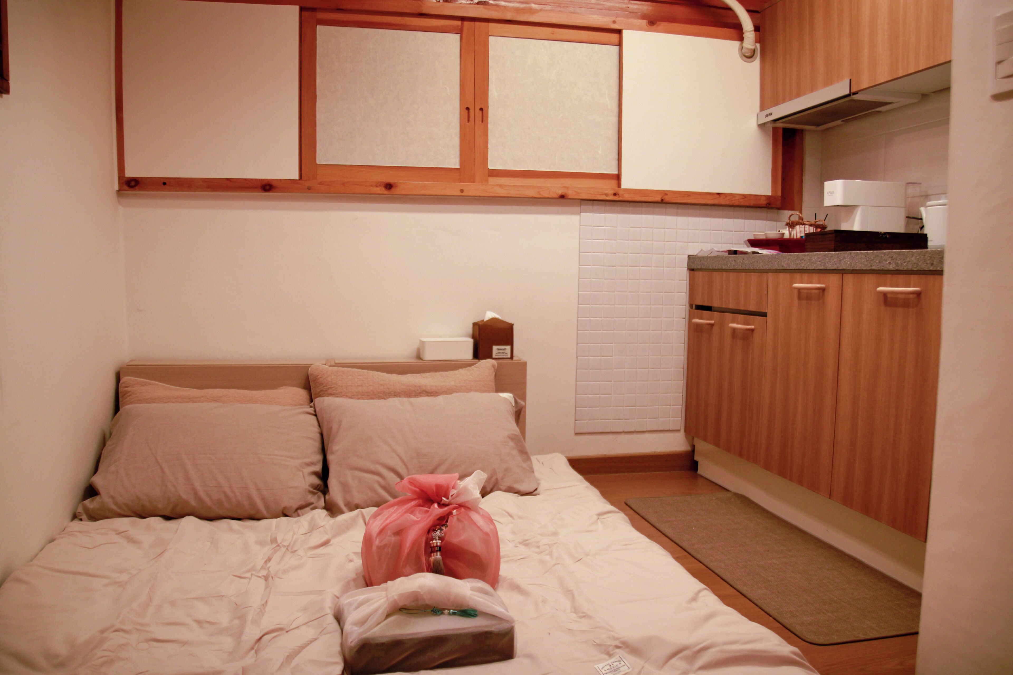 トラディショナル ダブルルーム | 低反発ベッド、客室ごとに異なる装飾、客室ごとに異なるインテリア、遮光カーテン