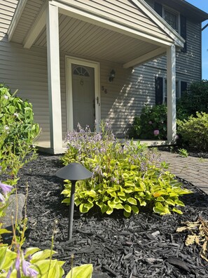 Exterior detail - Forever Wild and Spacious 4BR House in Penfield (Rochester)