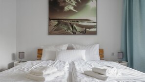 1 Schlafzimmer, Reisekinderbett, kostenloses WLAN, Bettwäsche