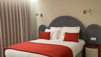 Deluxe Suite, City View | Free WiFi