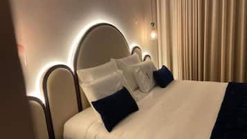 Dobbelt- eller tomannsrom – deluxe, terrasse, byutsikt | Wi-fi (inkludert)