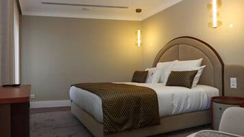 Presidential Suite, City View | Free WiFi