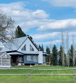 Exterior - Mountain View Acreage near Sylvan Lake | Huge Lit Patio, BBQ Bar & Horses! (Red Deer County)