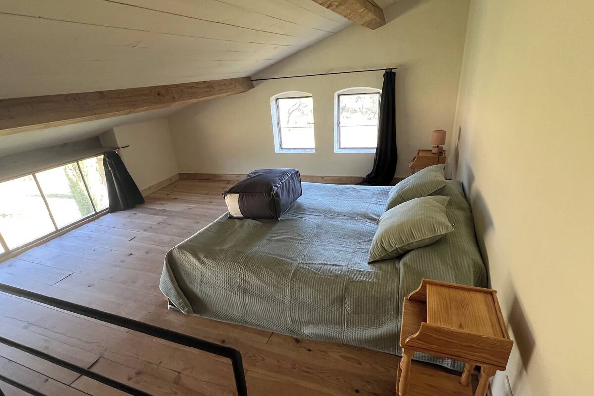 Toetasjesleilighet – superior, bassengutsikt | Wi-fi (inkludert)