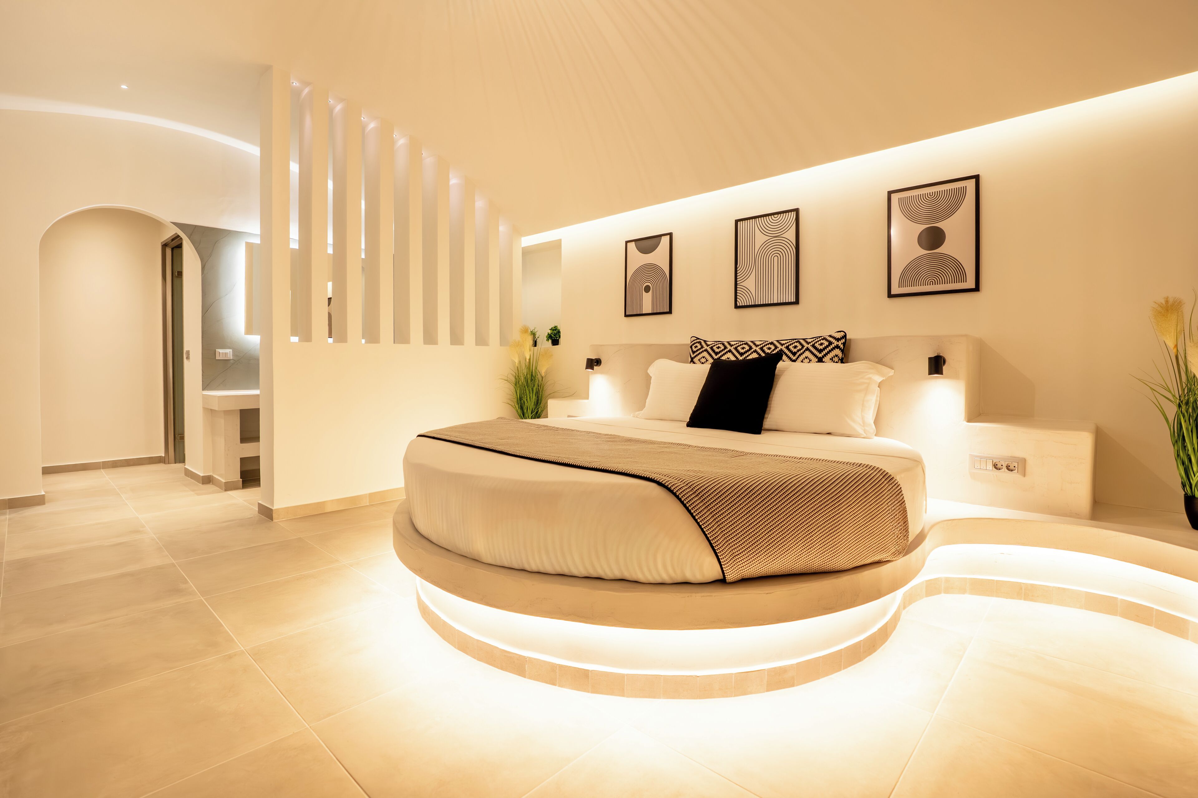 Suite – honeymoon | Sengetøy av topp kvalitet, safe på rommet og lydisolert