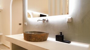 Bathroom - Santorini Cave Luxury Suites (Santorini)