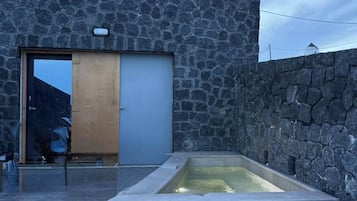 Deluxe Suite | Terrace/patio