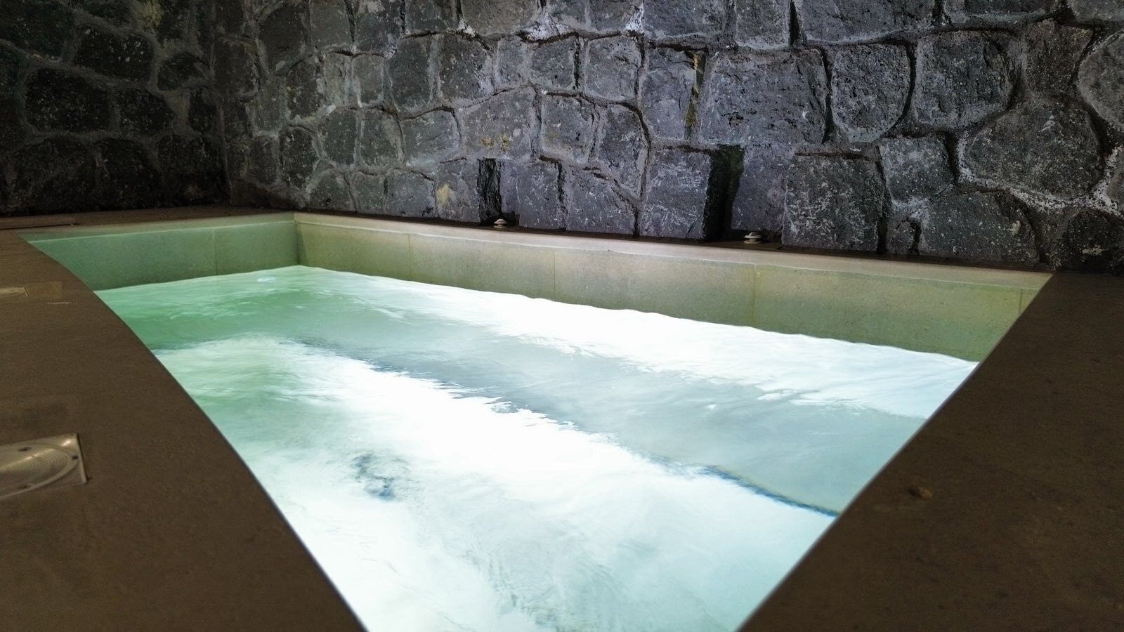 Honeymoon Suite | Spa