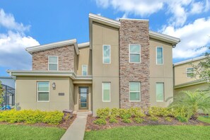 Exterior - EV_2818 - 9 Bed 6 Bath Villa with Screened-In Private Pool with Spillover Spa, K (Kissimmee)