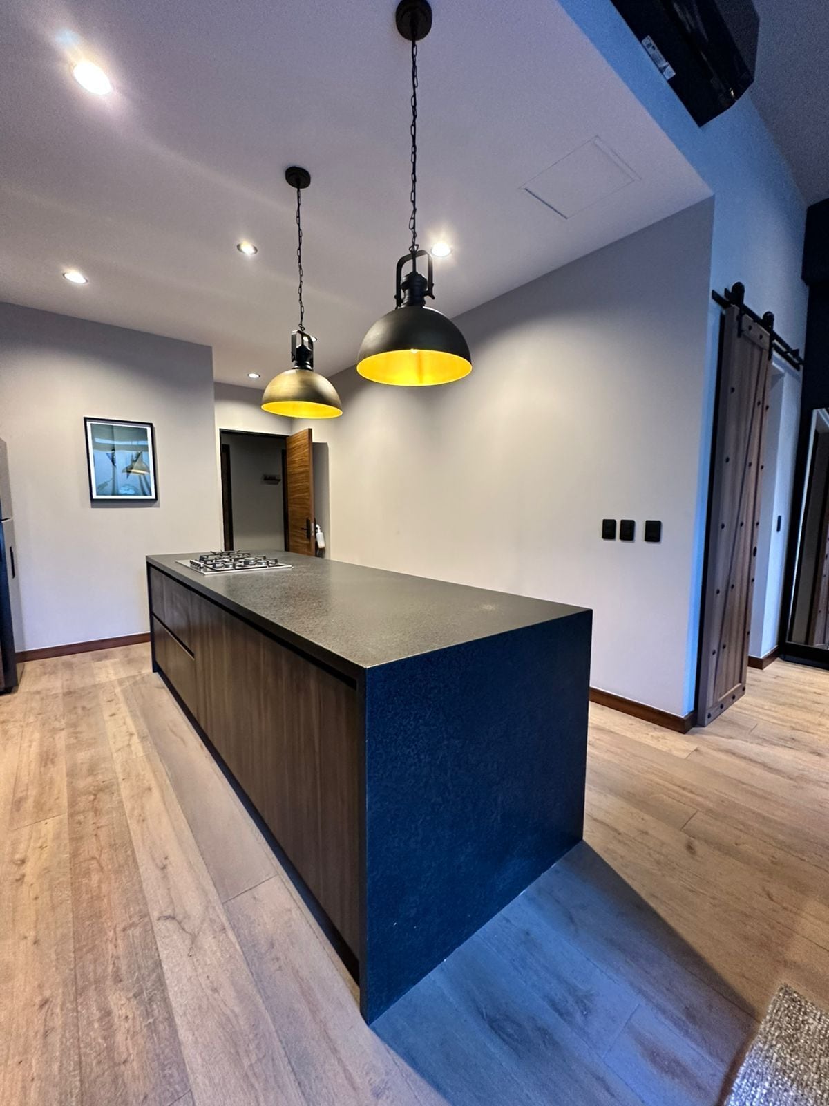 Deluxe Apartment, City View | Interior