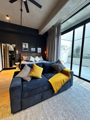 Deluxe appartement, uitzicht op de stad | Woonruimte