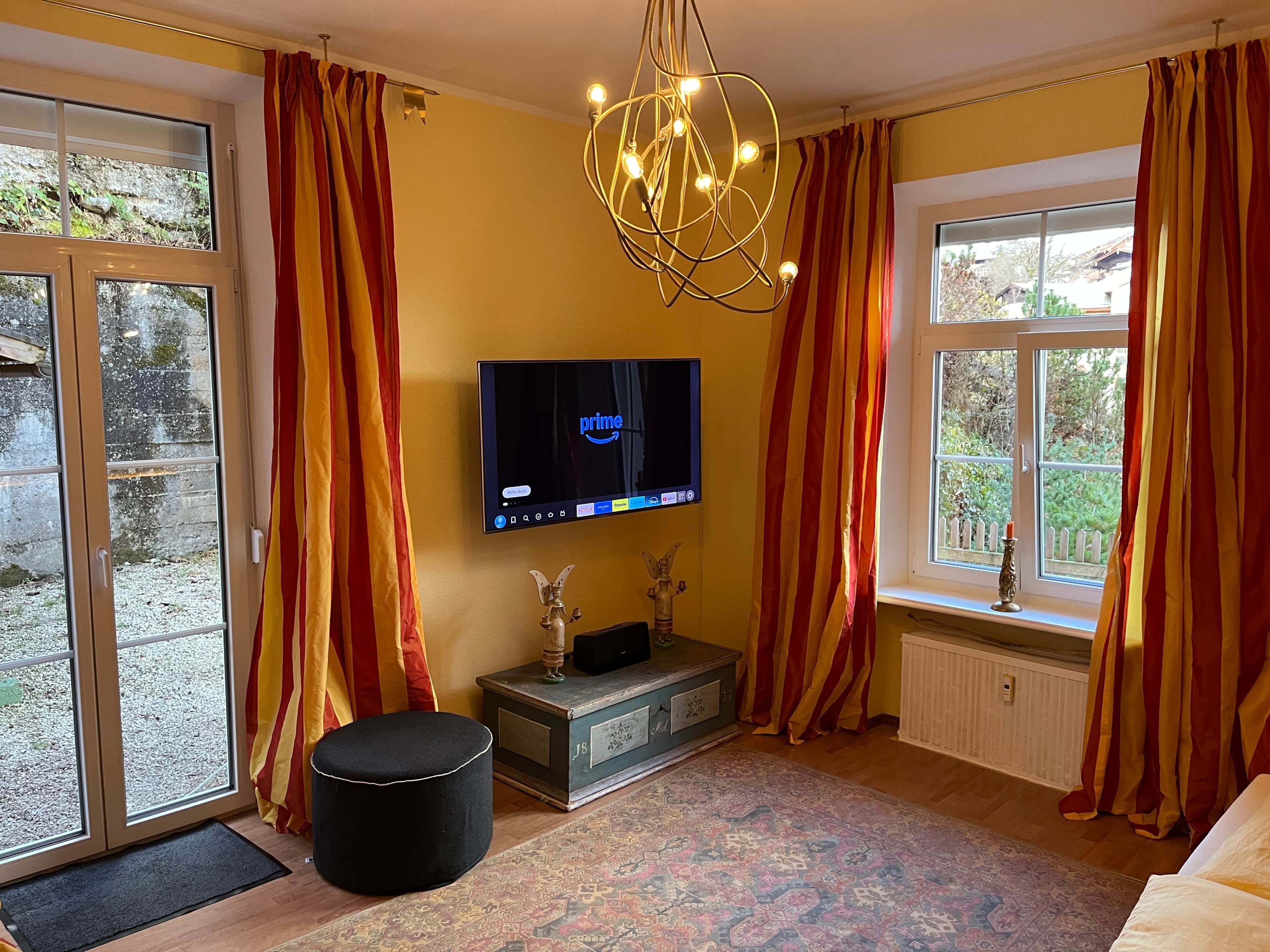 テレビ、ステレオ