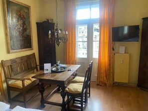 Dining - Vacation apartment Alpenglühen - Untersberg view (Berchtesgaden)