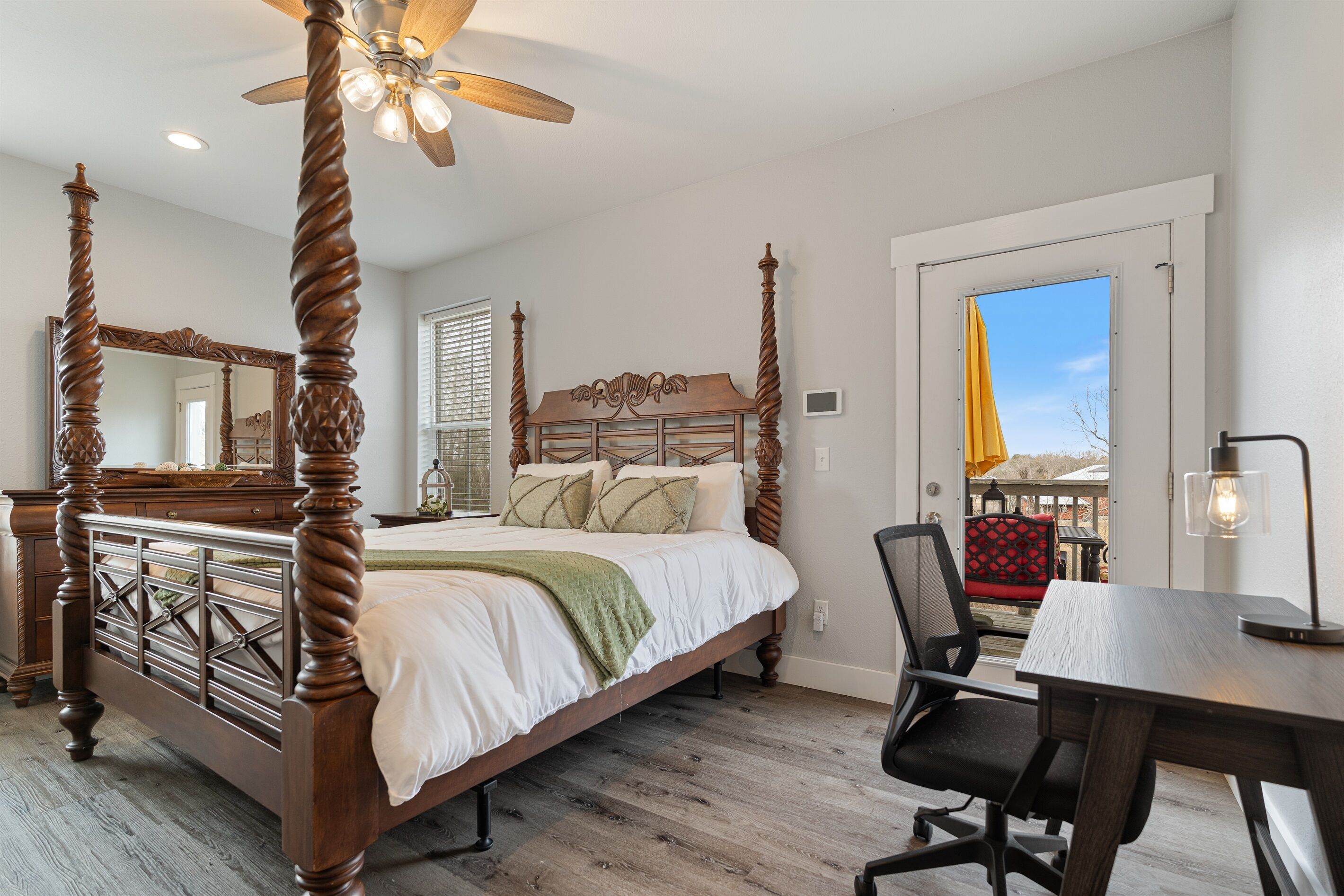 熨斗/熨衫板、上網、床單