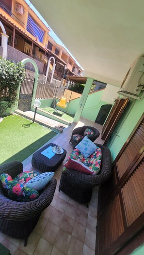 Terrace/patio