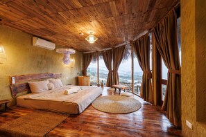 Habitación ejecutiva con 1 cama matrimonial o 2 individuales, vista al valle | Wifi gratis 