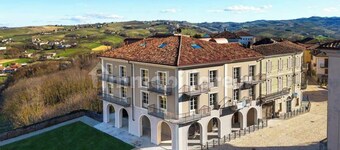 New Lux Apartment La Barbera with a view of the UNESCO hills