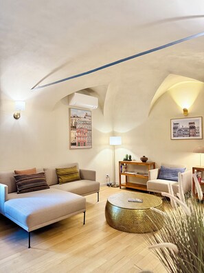 Stereo - Residenza Della Bollente I - Stylish cosy apartment in the heart of the town. (Acqui Terme)