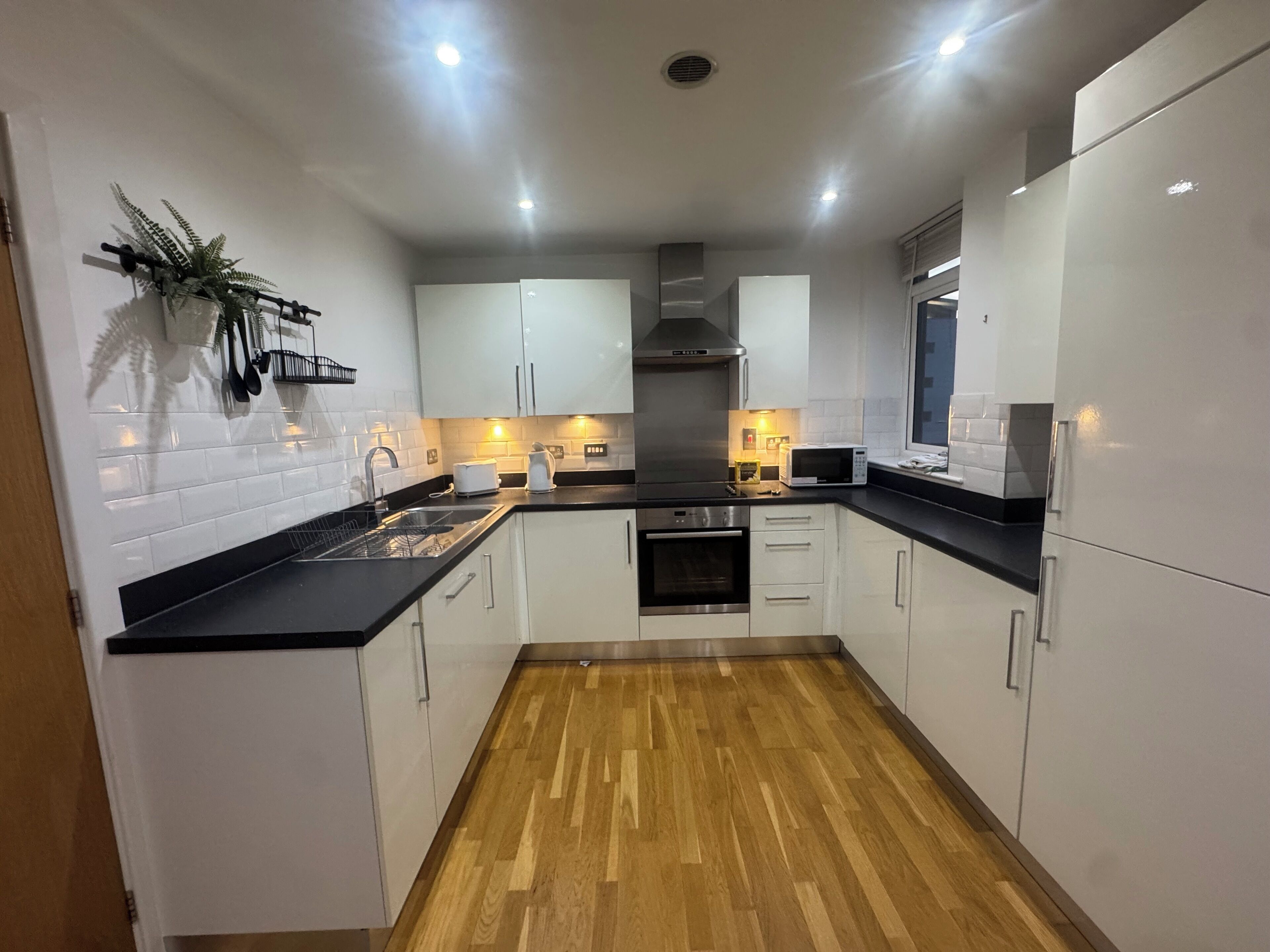 Fridge, microwave, oven, dishwasher