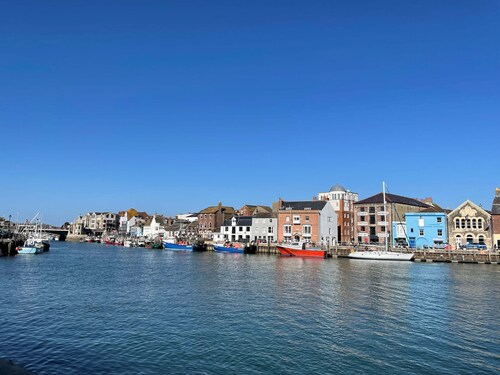 Rose Cottage - Three Bedroom Cottage, Sleeps 6