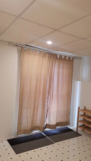 Interior - 【ALL-INCLUSIVE & FURNISHED】2BR Walkout Suite NE Calgary | Private Entry (Calgary)