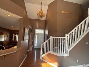 Interior - Tremendous 5-bedroom house in Pocono Pines (Pocono Pines)