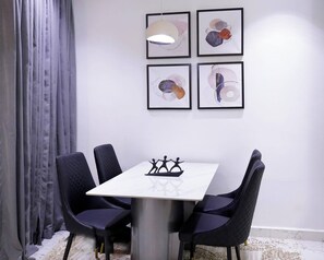 Deluxe Apartment, Balcony, City View | Dining - K-Lodge Apartment (Yenagoa)