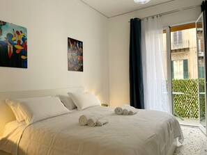 1 camera, ferro/asse da stiro, Wi-Fi gratuito, lenzuola