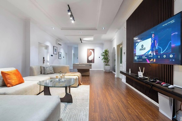 Junior Room, Balcony, City View | Living area