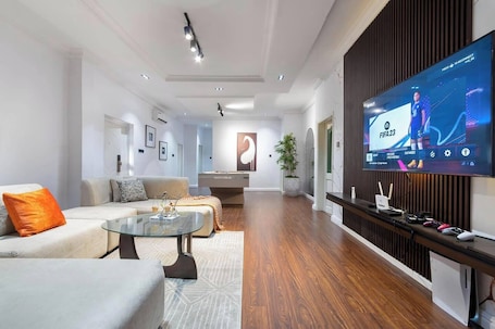 Junior Room, Balcony, City View | Living area. The Bless Navic Hotel