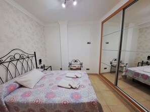 2 bedrooms, iron/ironing board, WiFi, bed sheets - Apartment Lola 1 Nerja (Nerja)