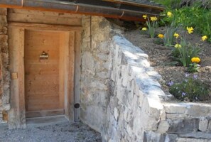 Exterior detail - LA CLUSAZ ALPINE CHALET (LA CLUSAZ)