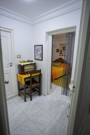 Comfort Double Room, Non Smoking | Blackout drapes, iron/ironing board, free WiFi - Dar Alyssa (Le Kef)