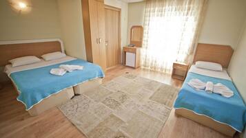 Desk, laptop workspace, free WiFi