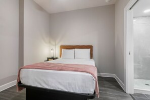 Room - Elegant 2BR Haven in Historic NOLA (New Orleans)