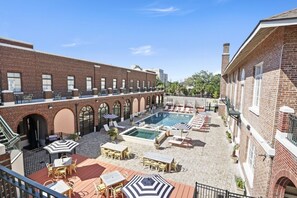 Pool - Signature 2BR Suite with New Orleans Character (New Orleans)