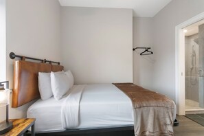 Room - Signature 2BR Suite with New Orleans Character (New Orleans)