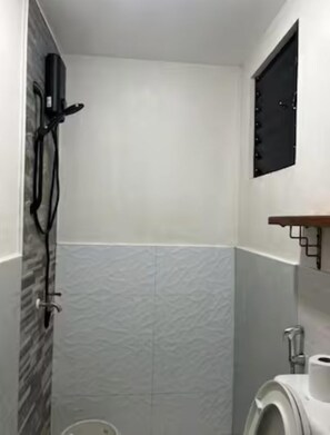 Towels - Serene Getaway in Dauis with Pool and Shared Kitchenette (Dauis)