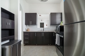 Microwave, oven, stovetop, dishwasher - San Juan Home DownTown Perfect for family and group (San Juan)