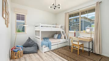 3 slaapkamers, een bureau, een strijkplank/strijkijzer, gratis wifi