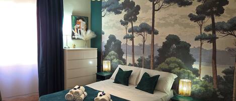 2 bedrooms, desk, iron/ironing board, travel crib