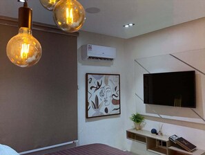 Economy Room, Balcony, City View | Desk, laptop workspace, blackout drapes, soundproofing - Jezberry Hotel (Abuja)