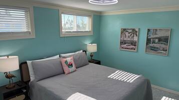 BĂŒgeleisen/BĂŒgelbrett, Internetzugang, BettwĂ€sche