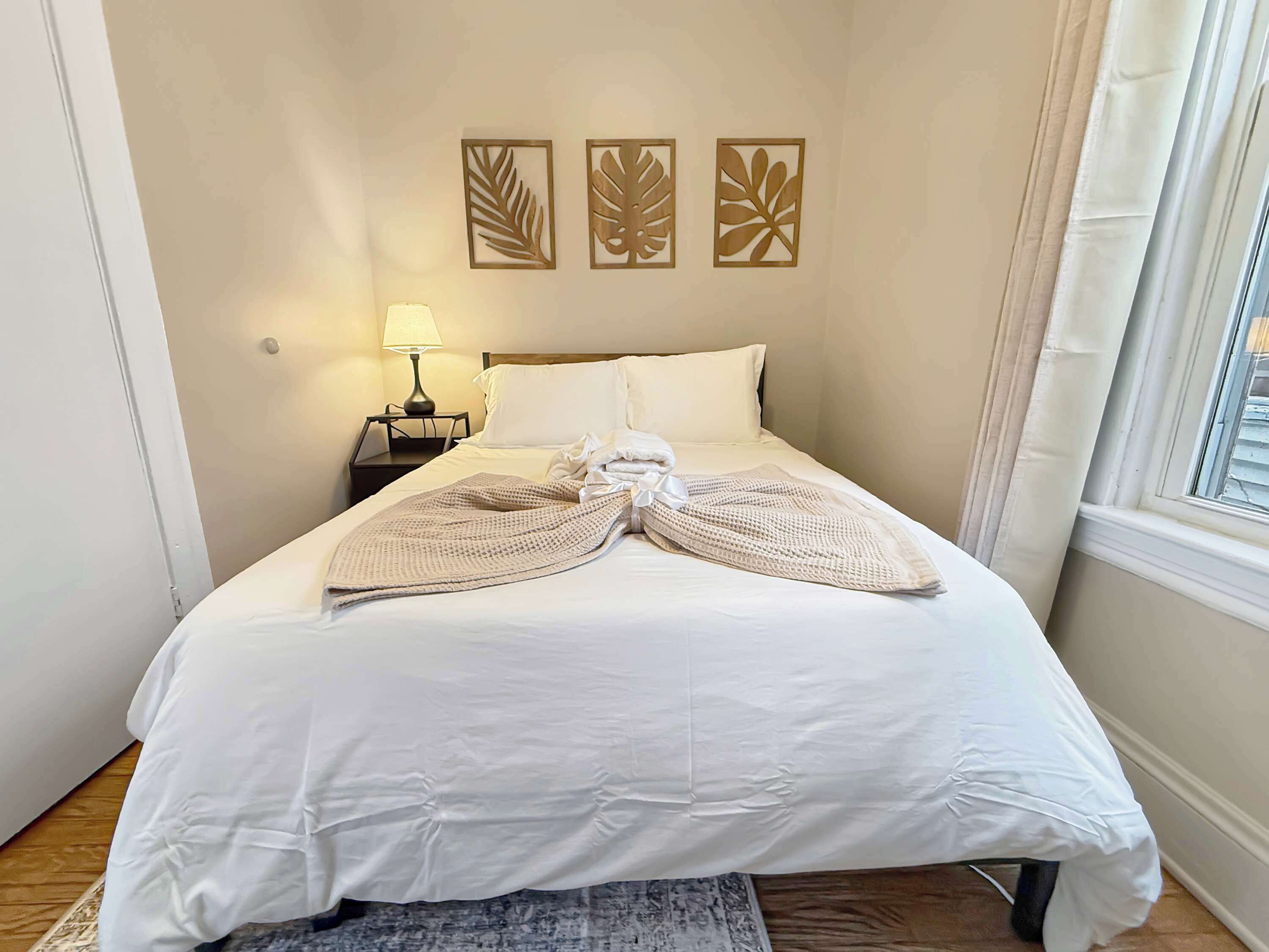 Fer et planche à repasser, Wi-Fi, draps fournis