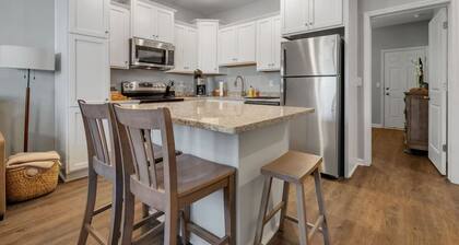 Downtown Condo | 10 Min to FSU Stadium & Campus