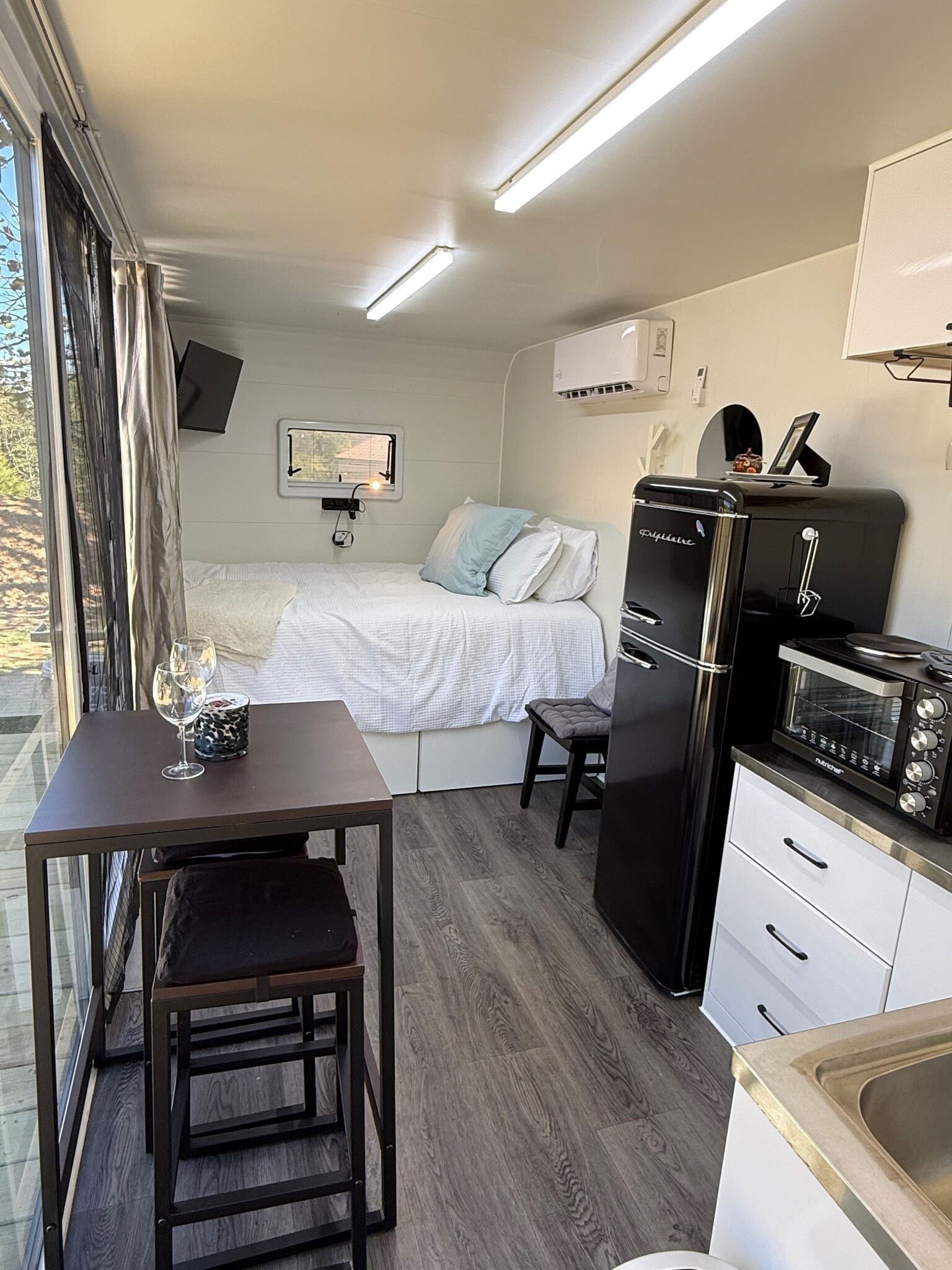 2 chambres, lit parapluie, Wi-Fi gratuit, draps fournis