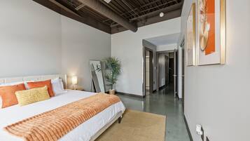 Fer et planche à repasser, Wi-Fi, draps fournis